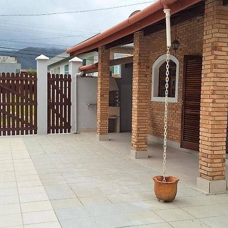 Casa Para Temporada E Final De Semana Убатуба Екстериор снимка